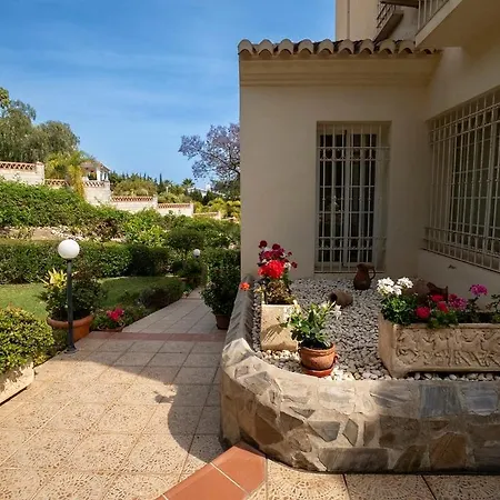 Tres Palmeras Menyber Villa