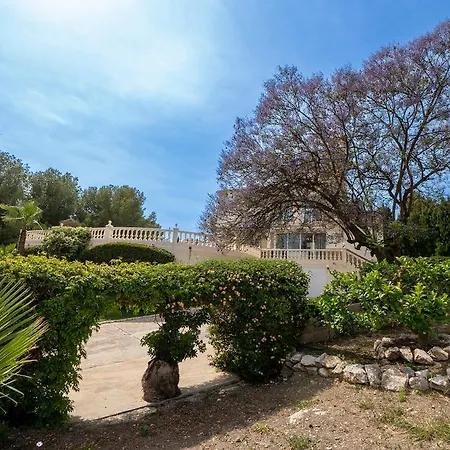 Tres Palmeras Menyber Villa *